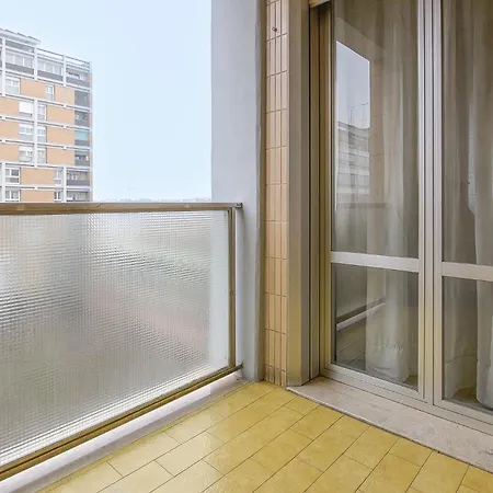 Queen Gabrielle Apartment Venice