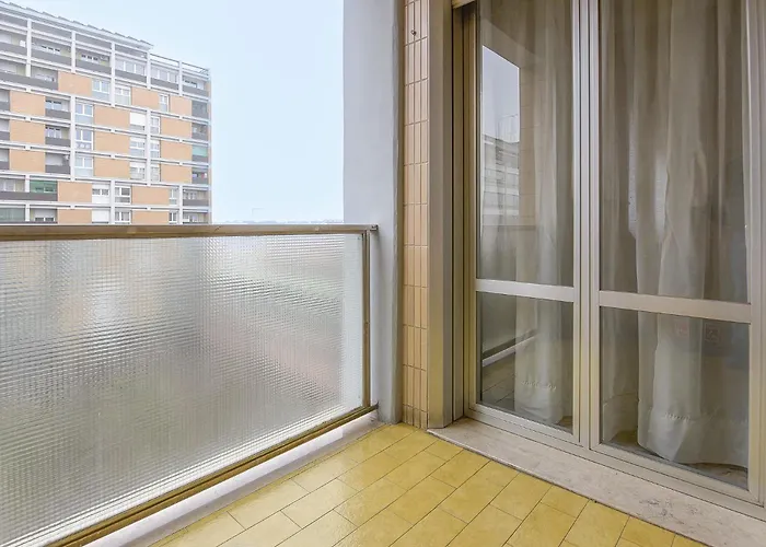 Queen Gabrielle Apartment Venice