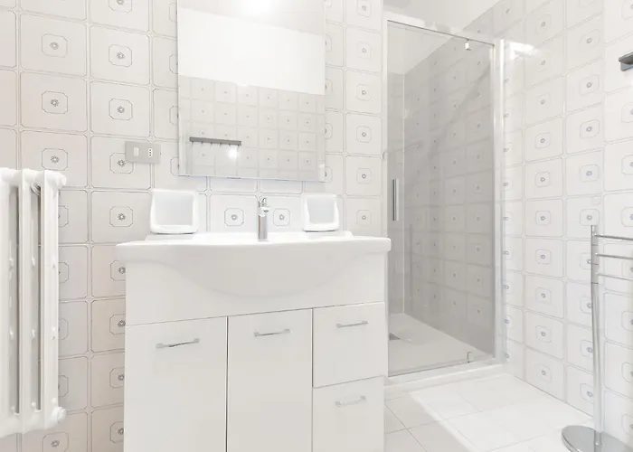 Queen Gabrielle * Venice